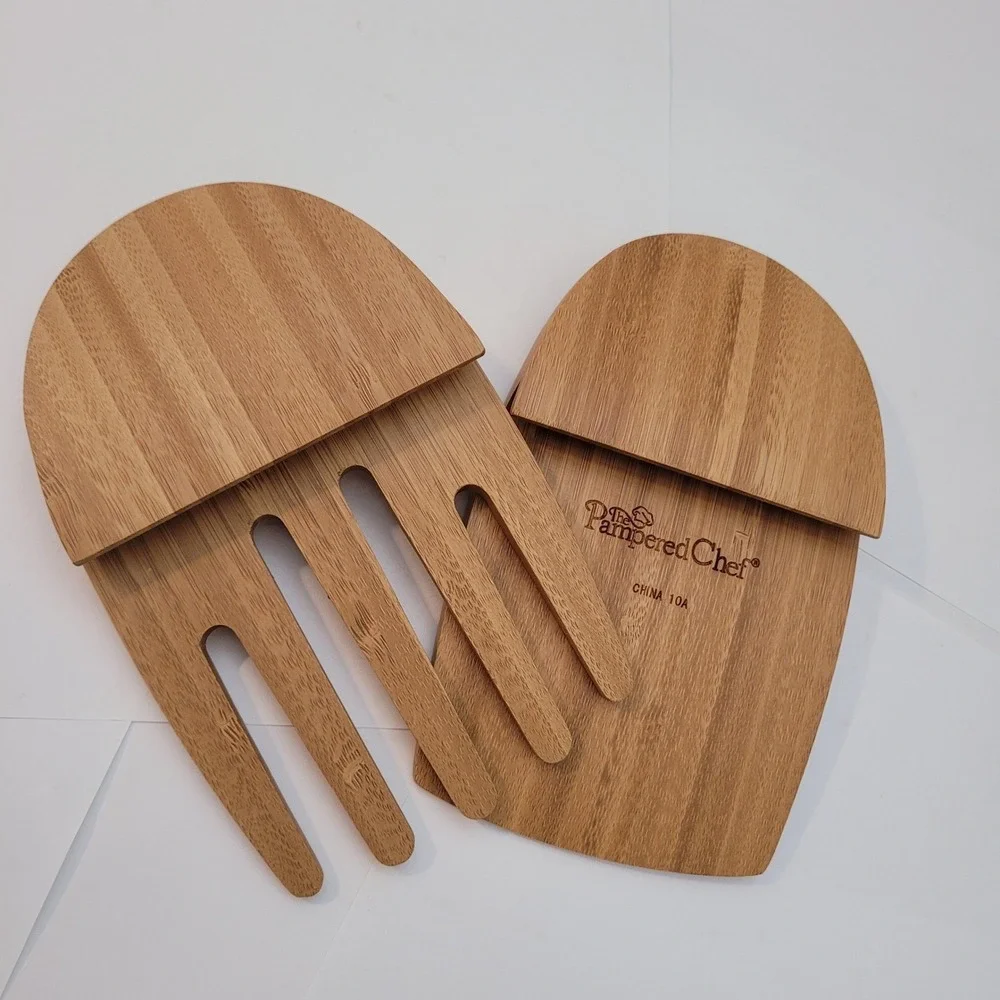 Pampered Chef Bamboo Salad Hands‎ Servers Unisex Brown Wood Tossing Tools 10A